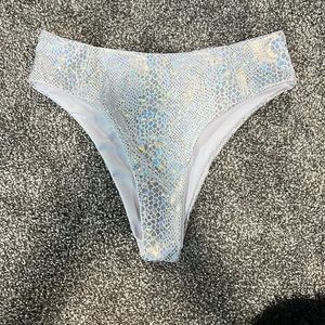 Bathing suit bottoms